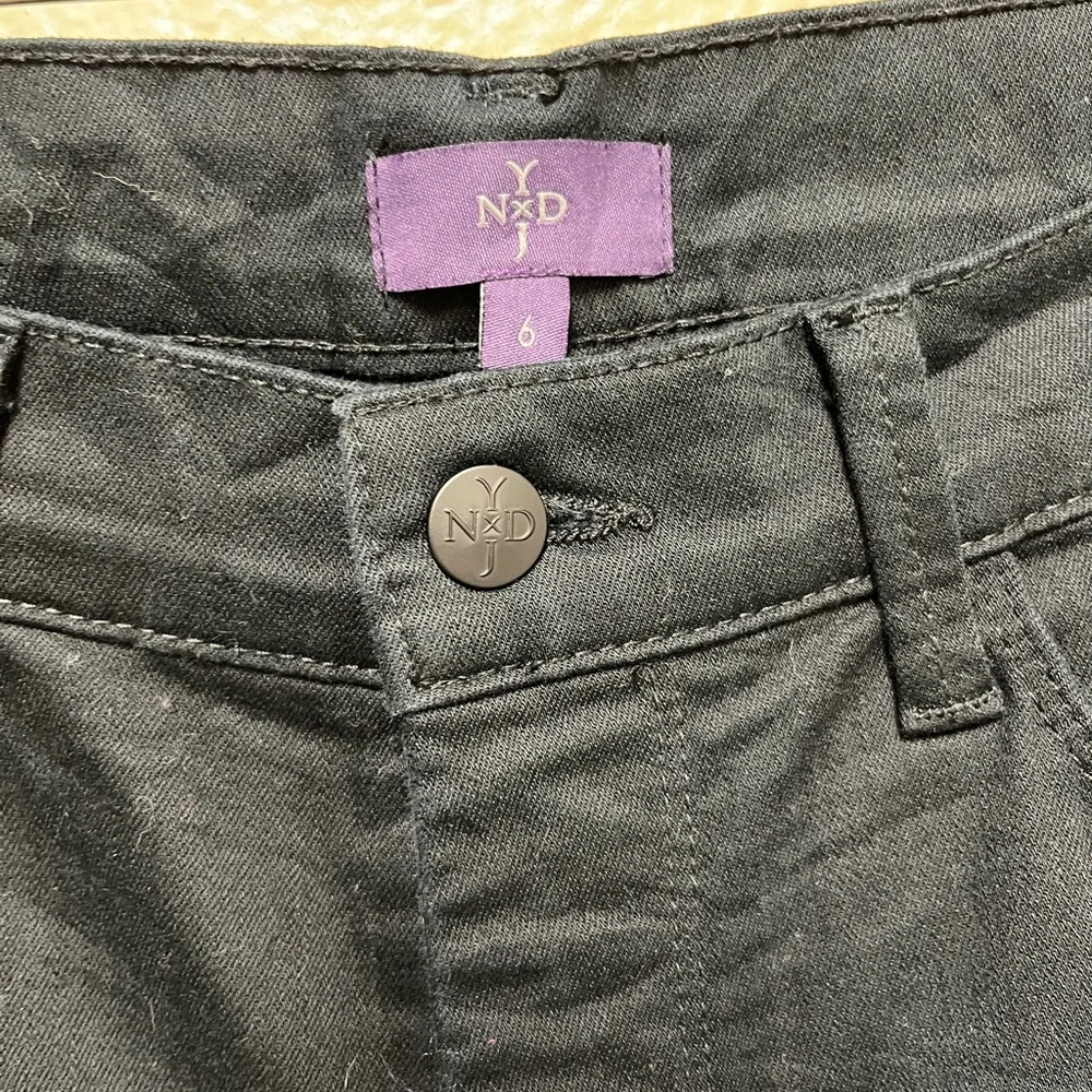 NYDJ bermuda‎ shorts
